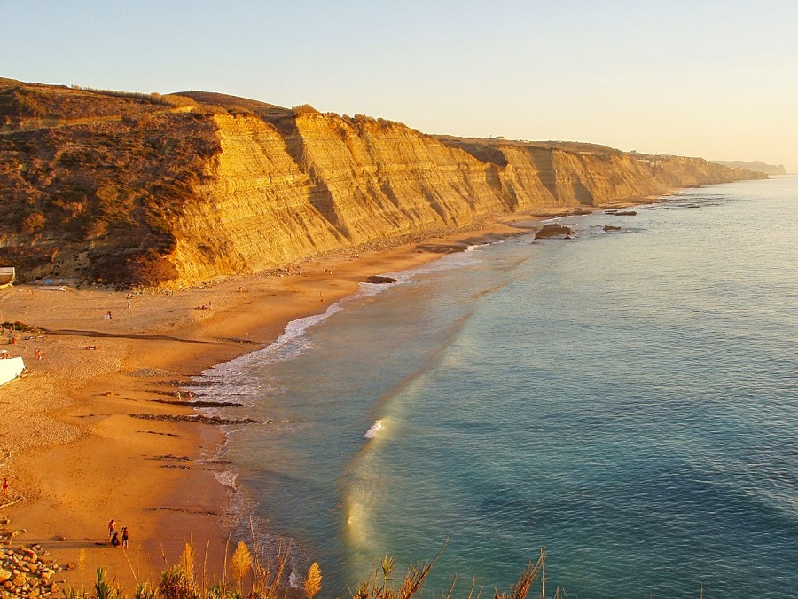 Praia do Magoito