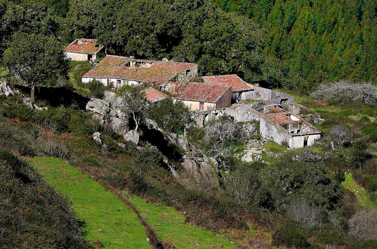 aldeias à venda em Portugal