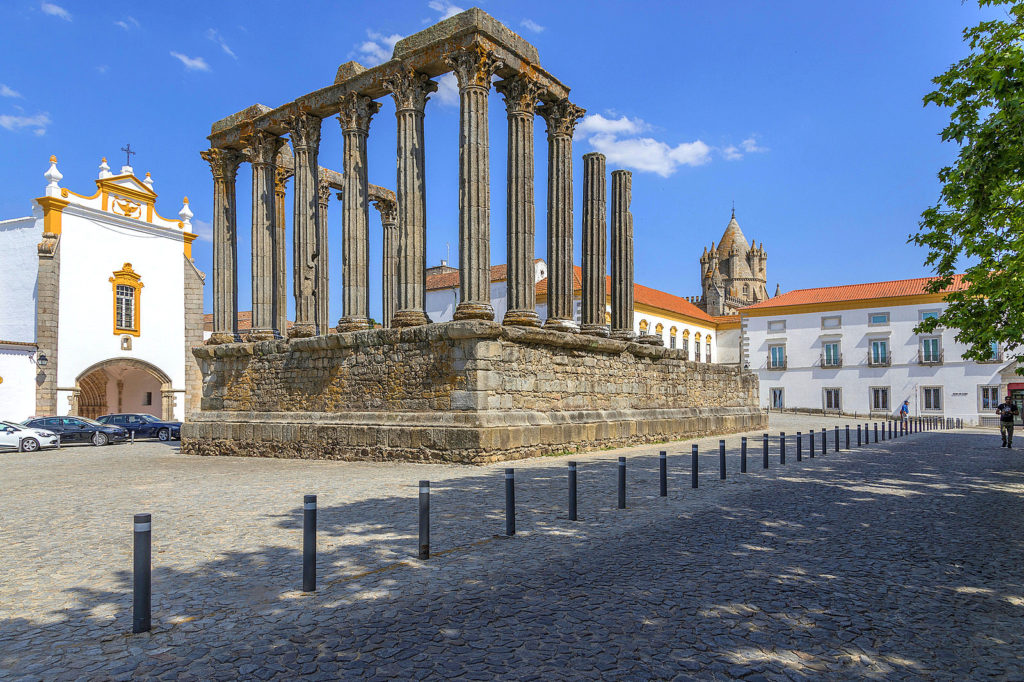 Templo Romano de Évora