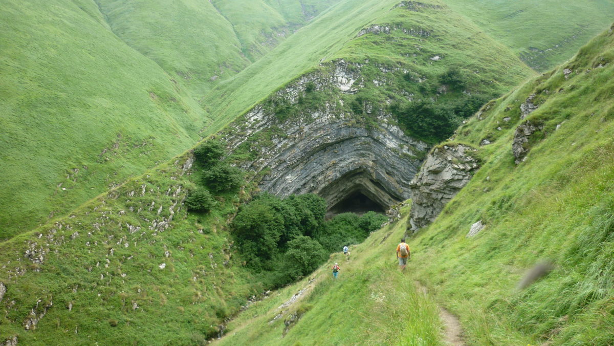 Cueva De Arpea, Espanha