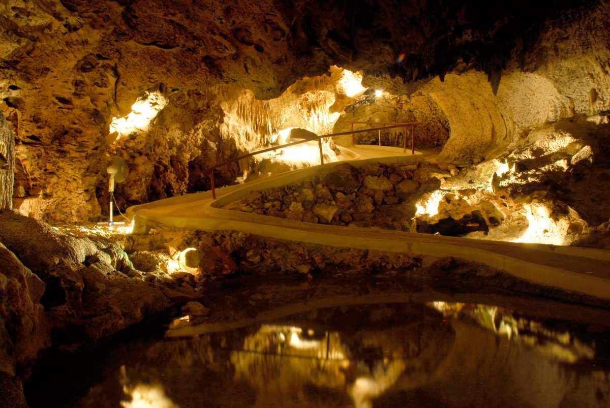 Hato Cave, Curacao