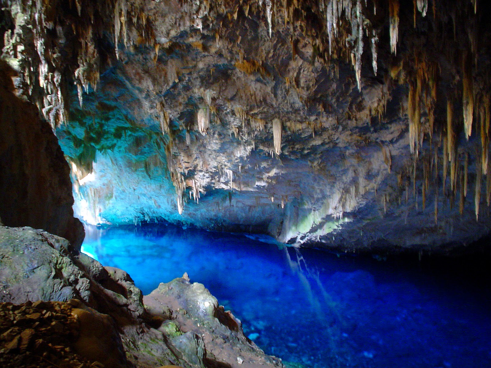 Blue Lake Cave, Brasil