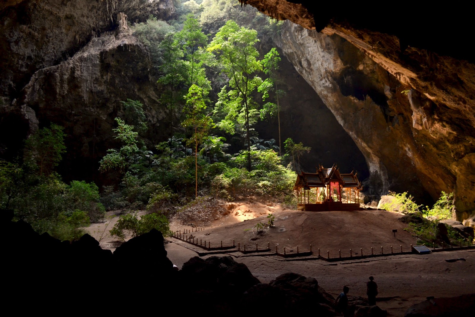 Kyaut Sae Cave, Myanmar