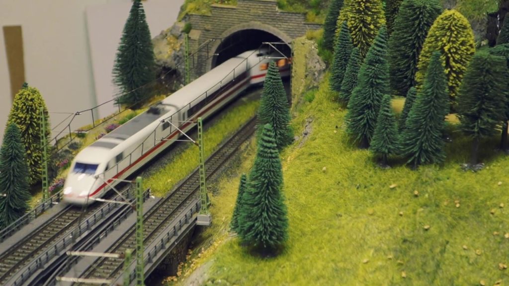Modelos ferroviários