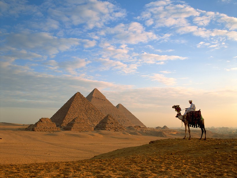 Pirâmides de Gizé: El Gizé, Egipto