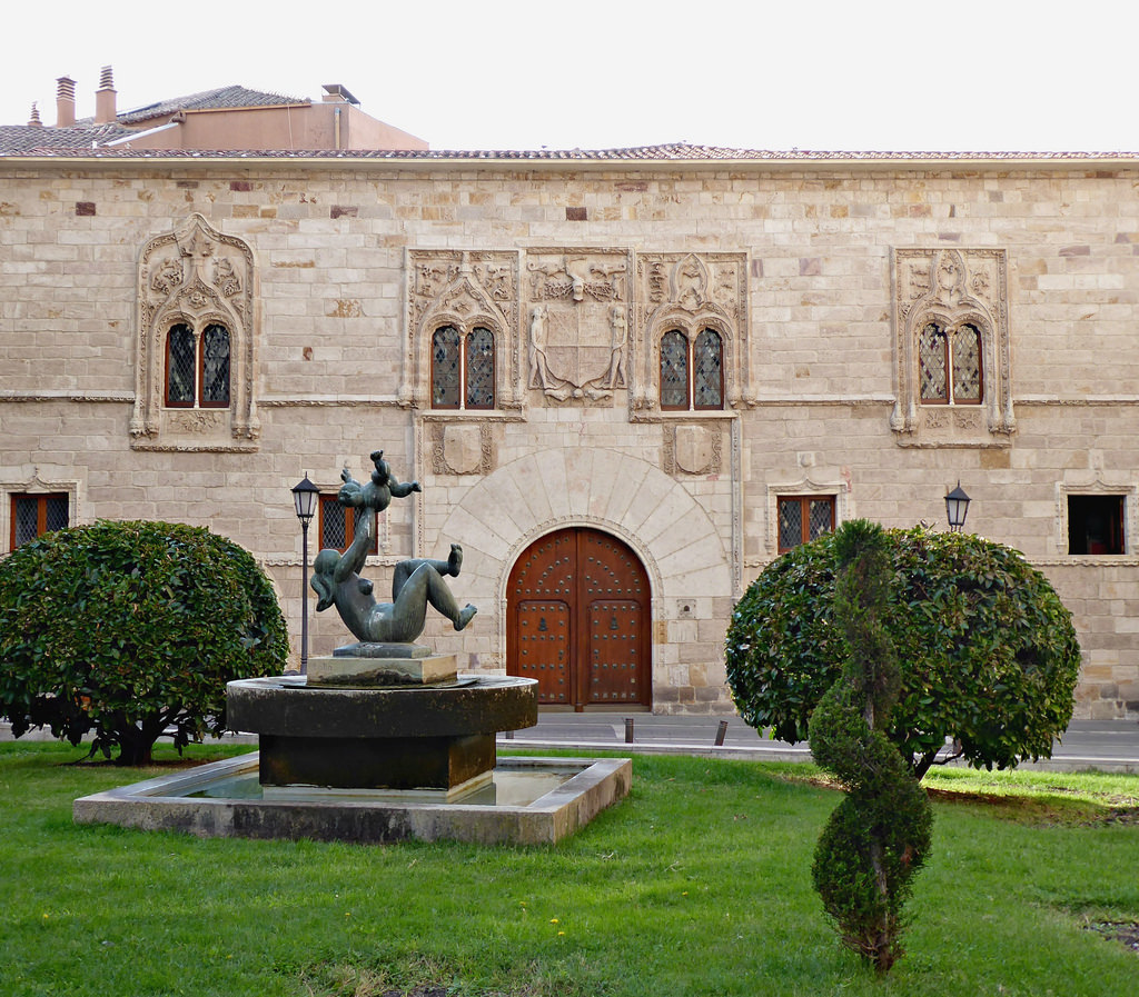 Palácio dos Momos