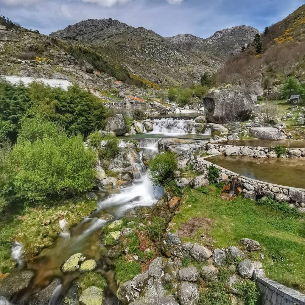 Praia fluvial de Loriga