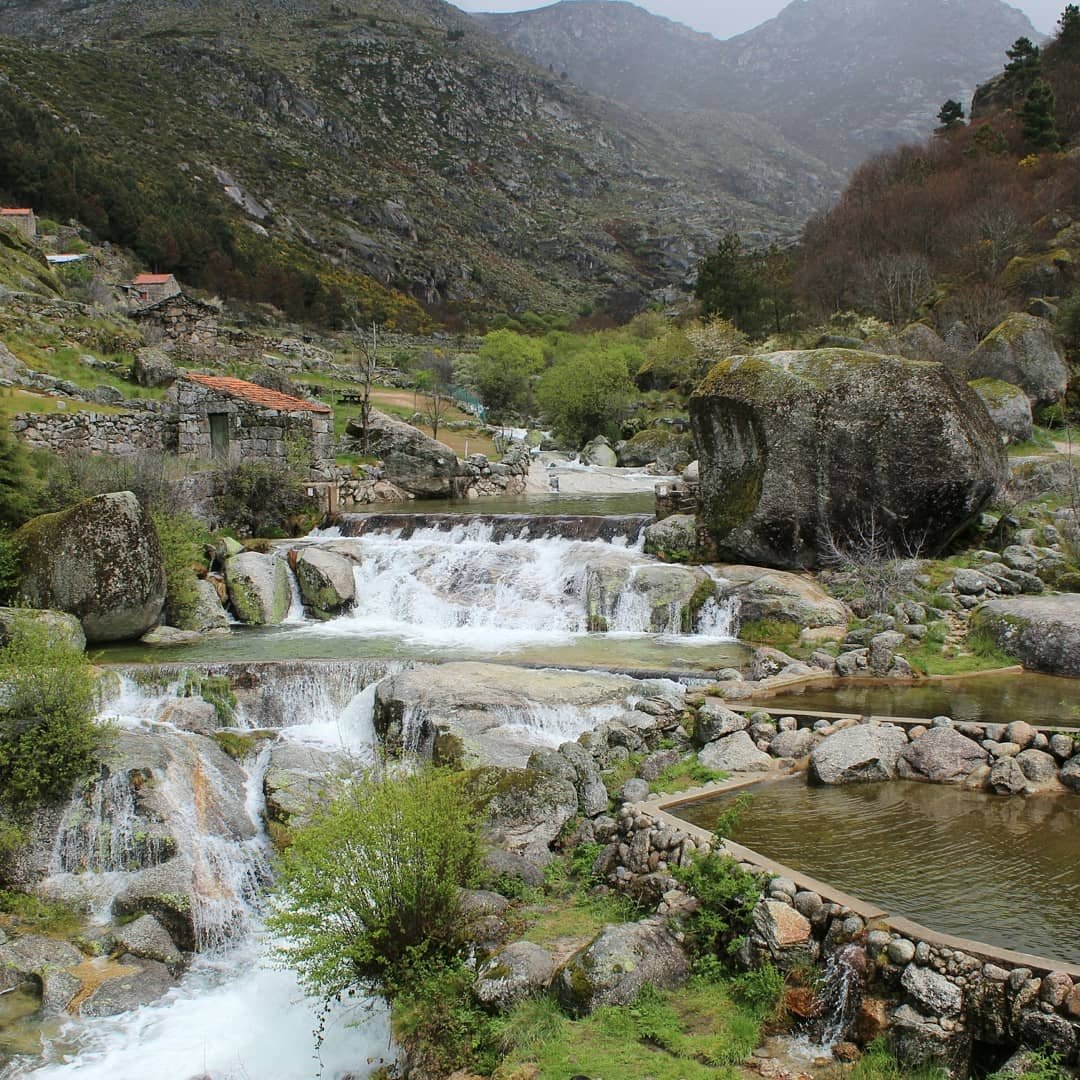 Praia fluvial de Loriga