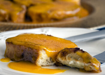 Rabanadas com doce de ovo