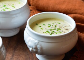 Sopa de alho francês