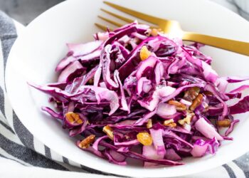 Salada de couve roxa