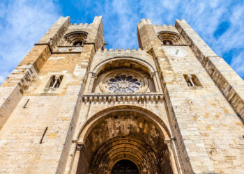igreja mais antiga de lisboa