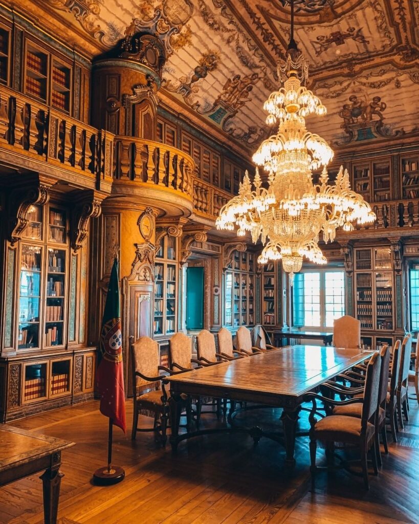 Biblioteca da Cruz Vermelha Portuguesa