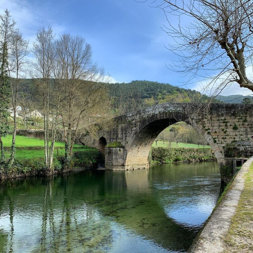 Praia Fluvial de Vila Cova à Coelheira