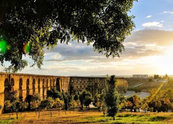 Aqueduto da Amoreira