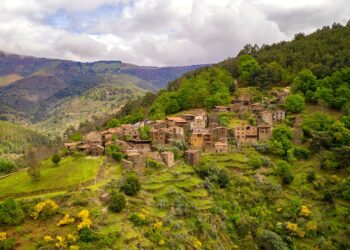 trilhos aldeias de xisto serra da lousã