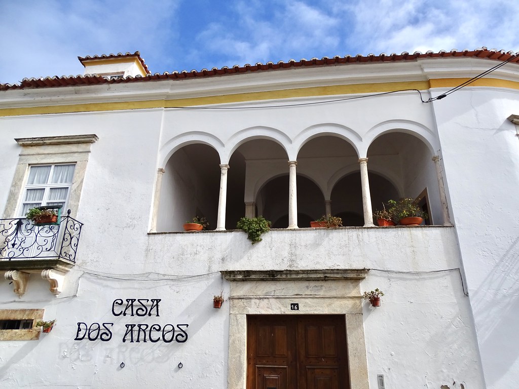 Casa dos Arcos