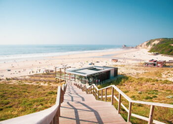 Praia de Paredes da Vitória