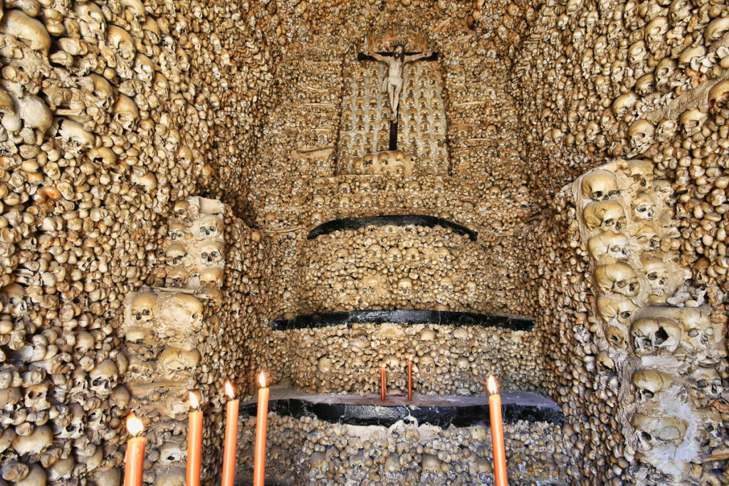 Capela dos Ossos de Alcantarilha