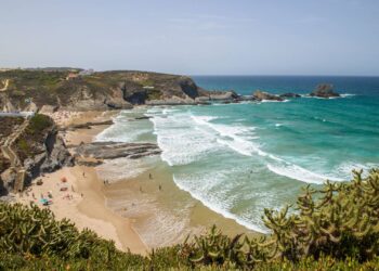 melhores praias da Zambujeira do Mar e arredores