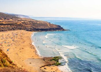 praias perto de Lisboa para famílias com crianças