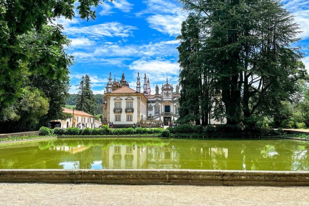 Palácio de Mateus