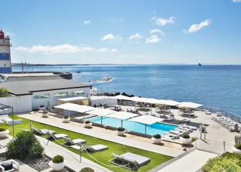 Melhores piscinas oceânicas de Lisboa e arredores