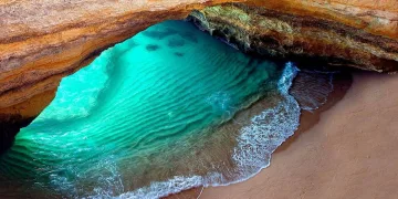 Algar de Benagil