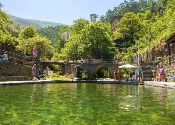 Praia fluvial do Piódão