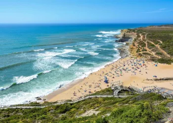 Praia de Ribeira d’Ilhas