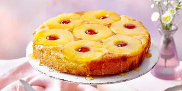 Bolo de ananás húmido e fofinho