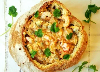 Pão recheado com camarão