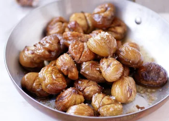 Castanhas cozidas com erva doce