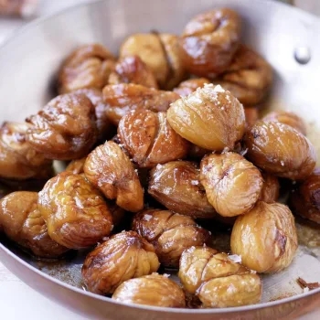 Castanhas cozidas com erva doce