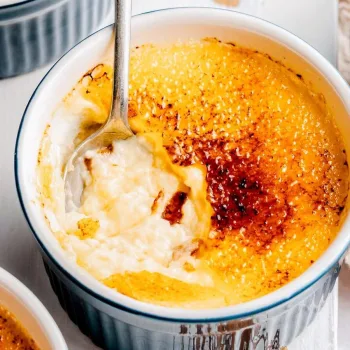 Leite creme à moda antiga