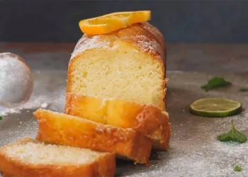 Bolo de iogurte húmido e fofo