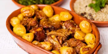 Cabrito assado no forno com mel e alecrim