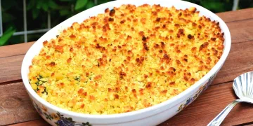 Bacalhau com broa no forno