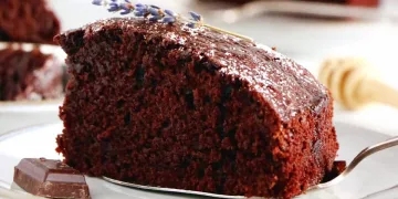 Bolo de iogurte e chocolate