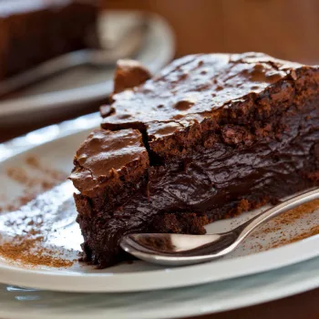 Bolo mousse de chocolate
