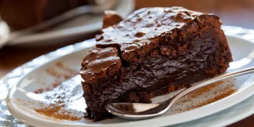 Bolo mousse de chocolate