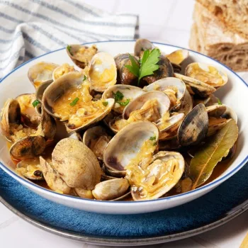 Amêijoas à Espanhola