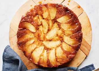 Bolo de maçã e mel