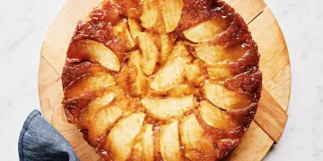 Bolo de maçã e mel