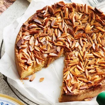 Tarte de amêndoa à moda antiga