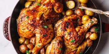 Frango assado no forno com batatas