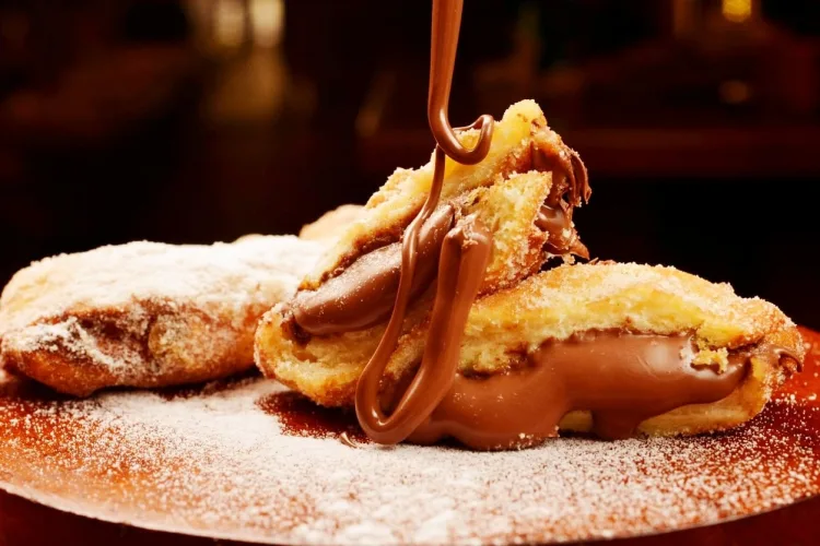 Rabanadas com recheio de chocolate