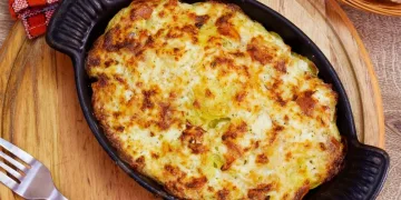 Bacalhau com batata palha no forno