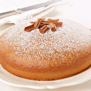Bolo de azeite e canela
