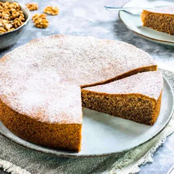 Bolo de abóbora e nozes